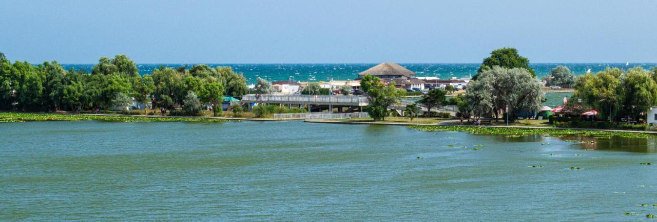 Hotel Insula Neptun Luaran gambar