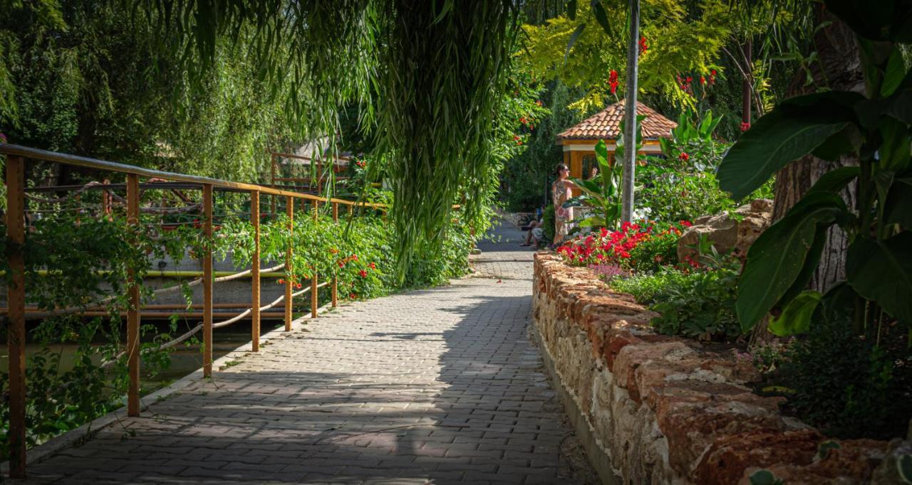 Hotel Insula Neptun Luaran gambar
